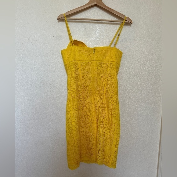Trina Turk Bright Lace Crochet Mesh Yellow Twist Bow Bust Tank Cami Midi Dress - Picture 6 of 8